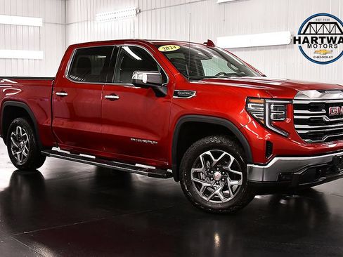 Used 2024 GMC Sierra 1500 SLT w/ SLT Premium Package AWD/4WD image 1