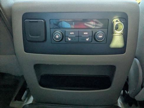 Used 2018 Chevrolet Tahoe LT w/ Luxury Package image 20