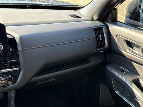 Certified 2024 Nissan Pathfinder Rock Creek image 14