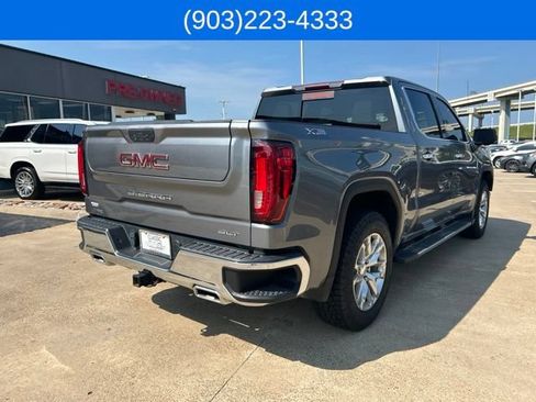 Used 2021 GMC Sierra 1500 SLT AWD/4WD image 14