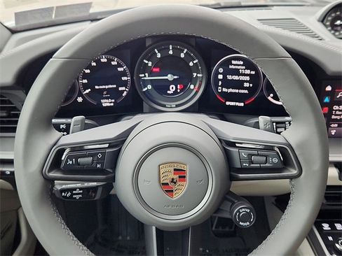 Used 2024 Porsche 911 Carrera S image 24