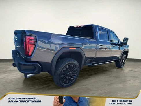 New 2026 GMC Sierra 2500 Denali w/ Denali Reserve Package image 6