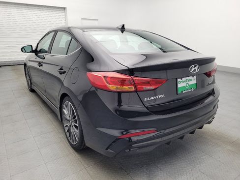 Used 2018 Hyundai Elantra Sport FWD image 5