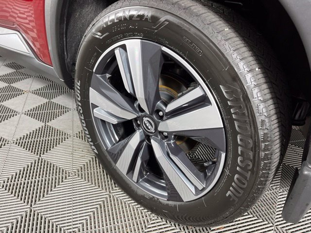 Used 2023 Nissan Rogue SL w/ SL Premium Package FWD image 15