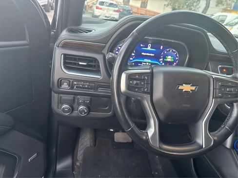 Used 2023 Chevrolet Suburban Premier RWD image 20