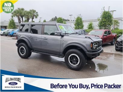 Certified 2023 Ford Bronco Outer Banks w/ Sasquatch Package
