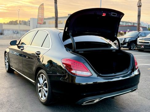 Used 2018 Mercedes-Benz C 300 Sedan image 9