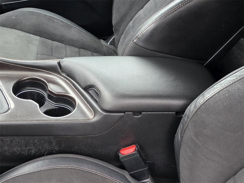 Used 2020 Dodge Challenger GT image 8