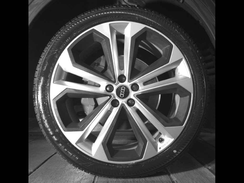 Used 2024 Audi Q5 2.0T Premium Plus w/ Premium Plus Package AWD/4WD image 9