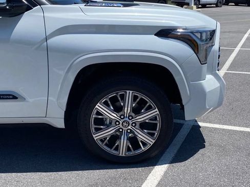 Used 2024 Toyota Tundra Capstone AWD/4WD image 10