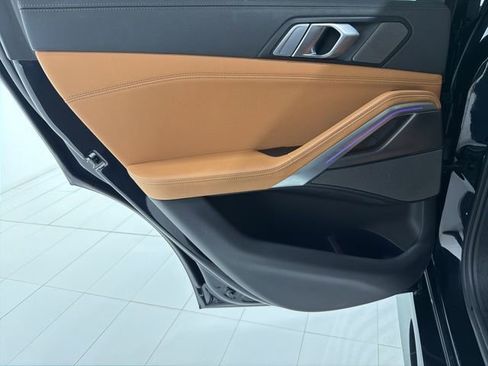 Certified 2023 BMW X6 xDrive40i w/ M Sport Package image 15