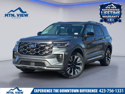 New 2026 Ford Explorer Platinum w/ LUX Leather Package