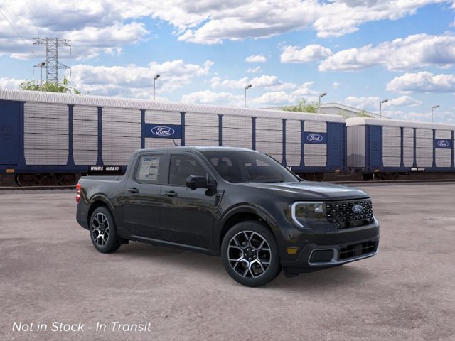 New 2026 Ford Maverick Lariat w/ 4K Tow Package AWD/4WD image 7