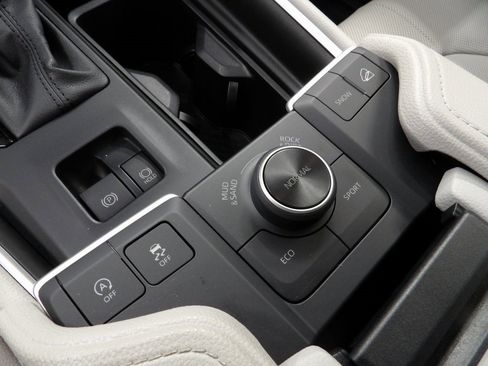 Used 2025 Toyota Grand Highlander AWD image 53