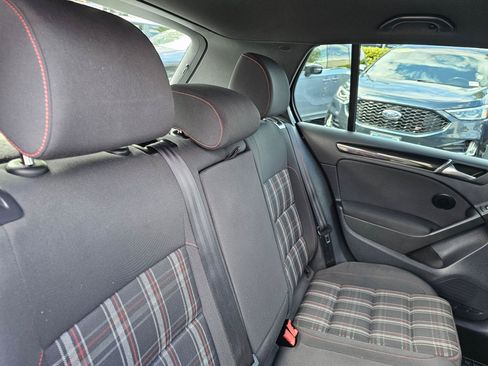Used 2012 Volkswagen GTI 4-Door FWD image 13