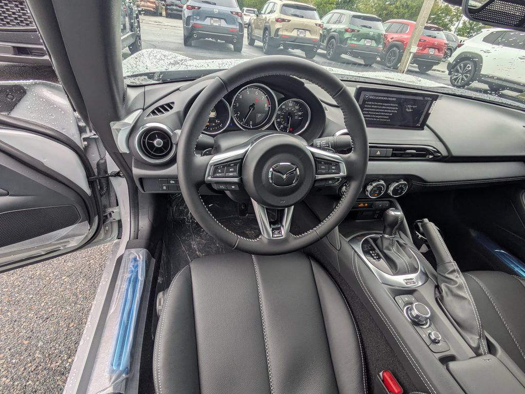 New 2026 MAZDA MX-5 Miata Grand Touring RWD image 15