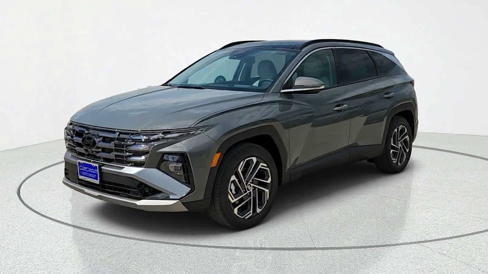 New 2026 Hyundai Tucson Limited FWD image 3