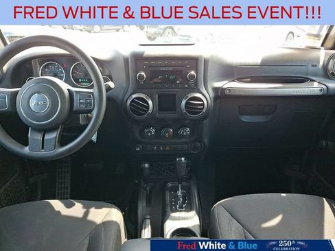 Used 2018 Jeep Wrangler Unlimited Sport AWD/4WD image 15