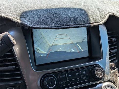 Used 2020 Chevrolet Tahoe LT RWD image 11
