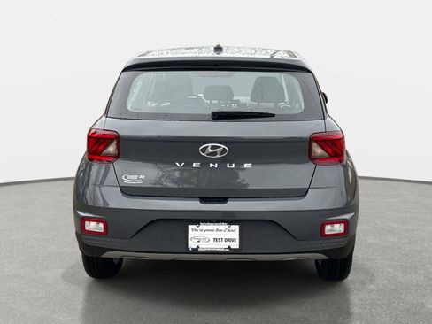 New 2026 Hyundai Venue SE image 6