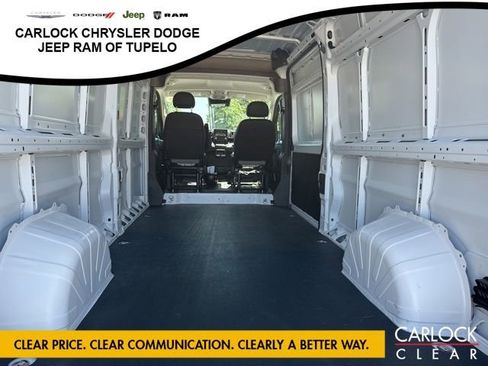 Used 2025 RAM ProMaster 2500 w/ Safety Group FWD image 11