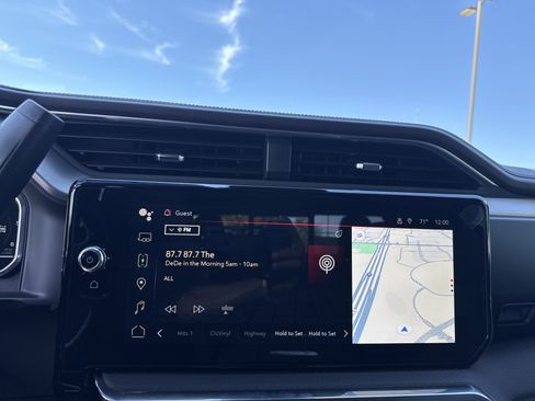 New 2025 GMC Sierra 2500 Denali w/ Denali Reserve Package image 23