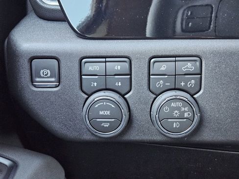 New 2026 Chevrolet Silverado 3500 LTZ w/ LTZ Texas Edition image 26