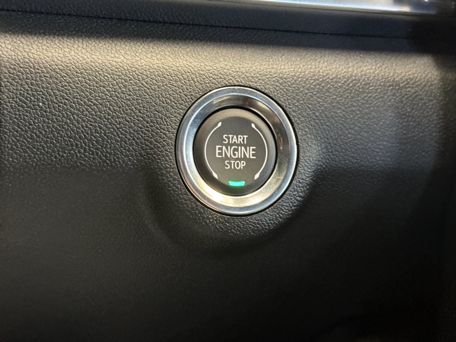 New 2027 GMC Terrain Elevation w/ Elevation Premium Package AWD/4WD image 25