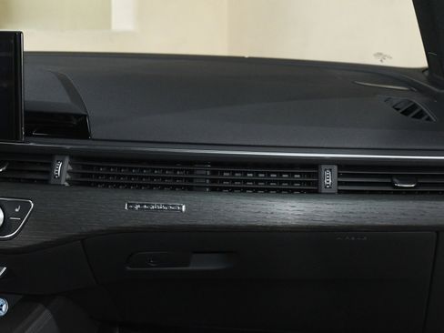 Used 2024 Audi A4 2.0T Premium Plus image 24