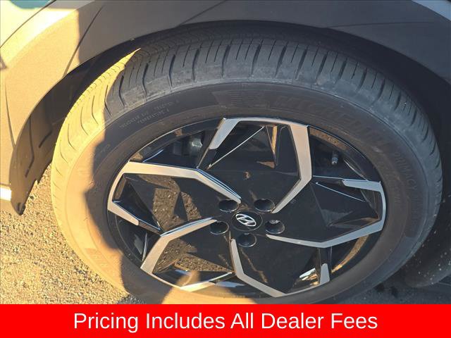 Used 2024 Hyundai Ioniq 5 SEL AWD/4WD image 4