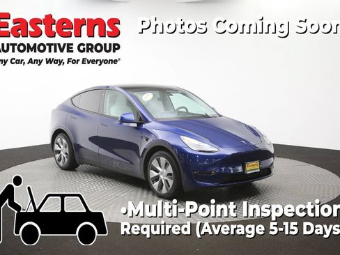 Used 2023 Tesla Model Y Long Range AWD/4WD image 45