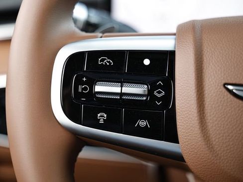 New 2026 Genesis GV70 2.5T Advanced image 35