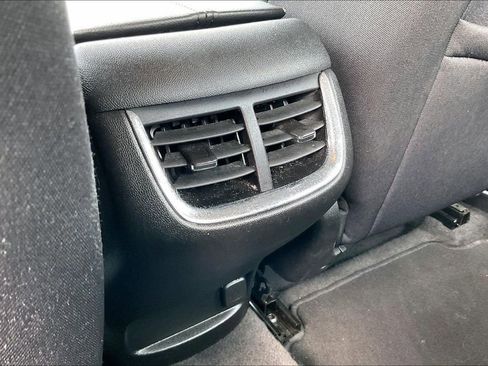 Used 2024 Chevrolet Malibu LT image 10