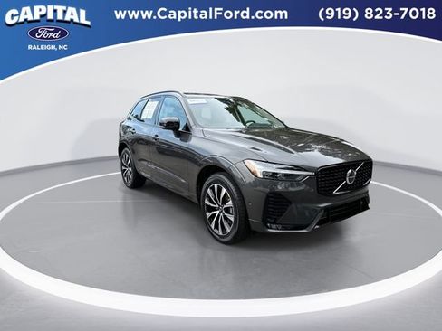 Used 2024 Volvo XC60 B5 Plus AWD/4WD image 2