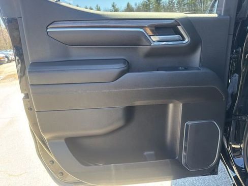 Used 2022 Chevrolet Silverado 1500 LT Trail Boss w/ Convenience Package II image 27