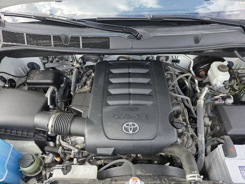 Used 2021 Toyota Sequoia Platinum image 41