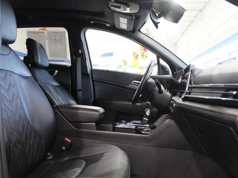 Used 2023 Kia Sportage X-Line w/ X-Line Premium Package image 51