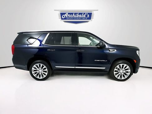 Used 2024 GMC Yukon Denali w/ Denali Reserve Package AWD/4WD image 9
