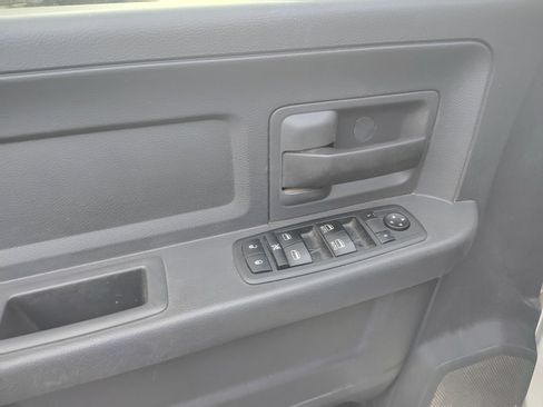 Used 2009 Dodge Ram 1500 Truck ST w/ ST Popular Equipment Group image 9