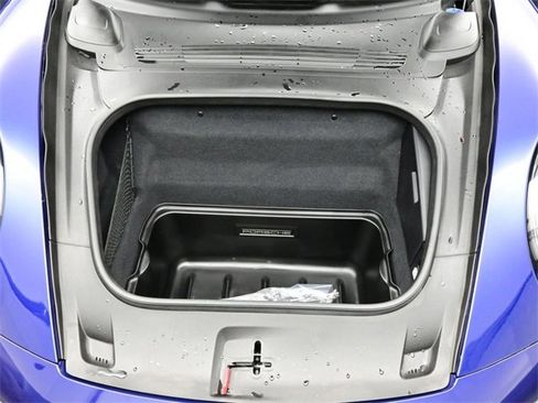 Used 2021 Porsche 911 Carrera image 17