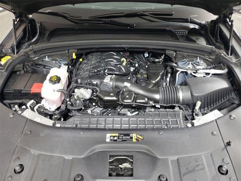 Used 2025 Jeep Grand Cherokee L Altitude image 9