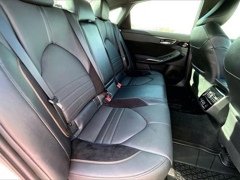 Used 2022 Toyota Avalon Touring image 23