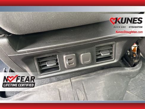 Used 2023 Chevrolet Silverado 2500 LT w/ Convenience Package AWD/4WD image 42