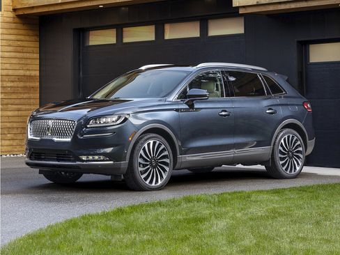 Used 2022 Lincoln Nautilus Reserve AWD/4WD image 1