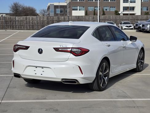 Certified 2025 Acura TLX w/ Technology Package image 12