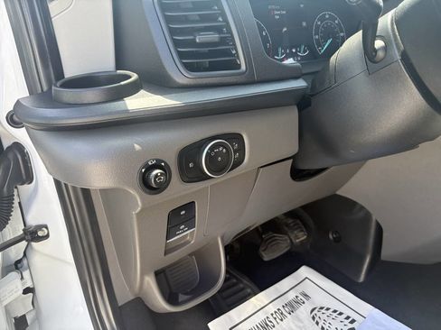 Used 2023 Ford Transit 350 XLT RWD image 26