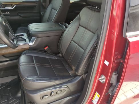 Used 2023 Chevrolet Silverado 1500 High Country w/ Technology Package AWD/4WD image 20