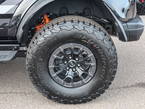 New 2025 Ford Bronco Raptor image 7