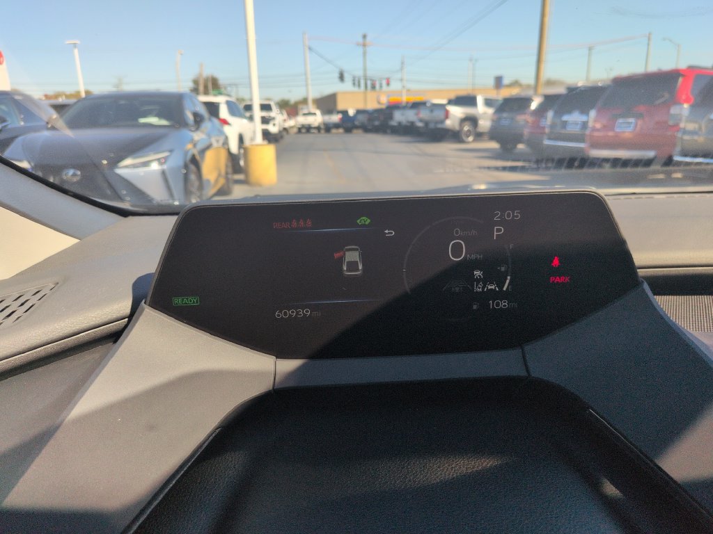 Certified 2024 Toyota Prius LE AWD/4WD image 15