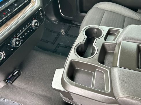 Used 2023 Chevrolet Silverado 1500 LT image 16